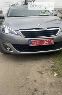 Універсал Peugeot 308 2017 в Самборі