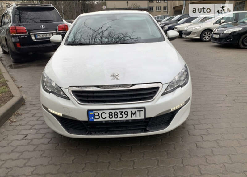 Універсал Peugeot 308 2015 в Львові