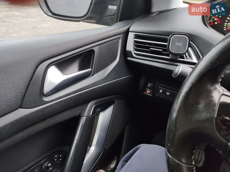 Універсал Peugeot 308 2015 в Горохові фото 20 Універсал Peugeot 308 2015 в Горохові