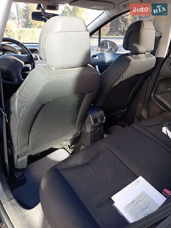 Хетчбек Peugeot 308 2008 в Горішніх Плавнях