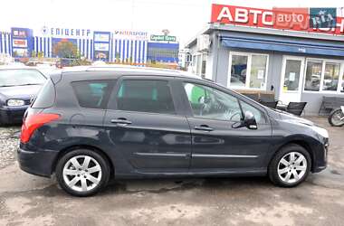 Универсал Peugeot 308 2011 в Львове