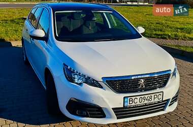 Универсал Peugeot 308 2018 в Львове