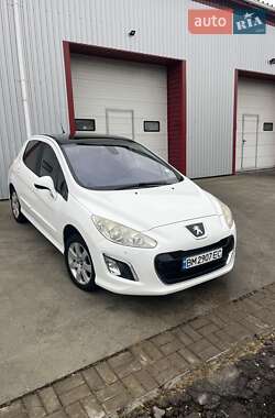 Хетчбек Peugeot 308 2011 в Сумах