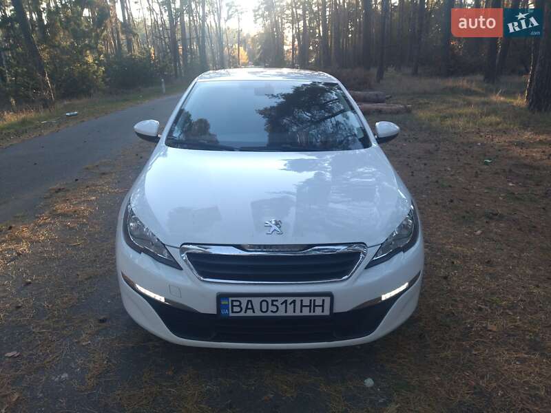 Універсал Peugeot 308 2016 в Олександрівці