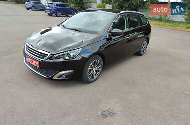 Універсал Peugeot 308 2016 в Рівному