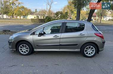 Хэтчбек Peugeot 308 2011 в Николаеве