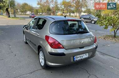 Хэтчбек Peugeot 308 2011 в Николаеве