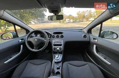 Хэтчбек Peugeot 308 2011 в Николаеве