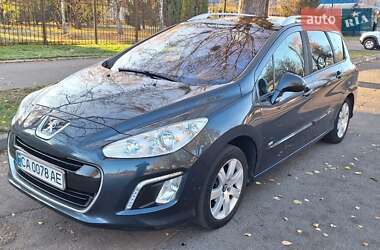 Универсал Peugeot 308 2014 в Черкассах