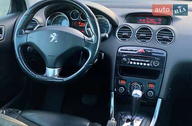 Хэтчбек Peugeot 308 2013 в Днепре