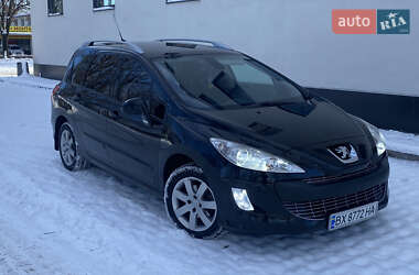 Универсал Peugeot 308 2010 в Хмельницком