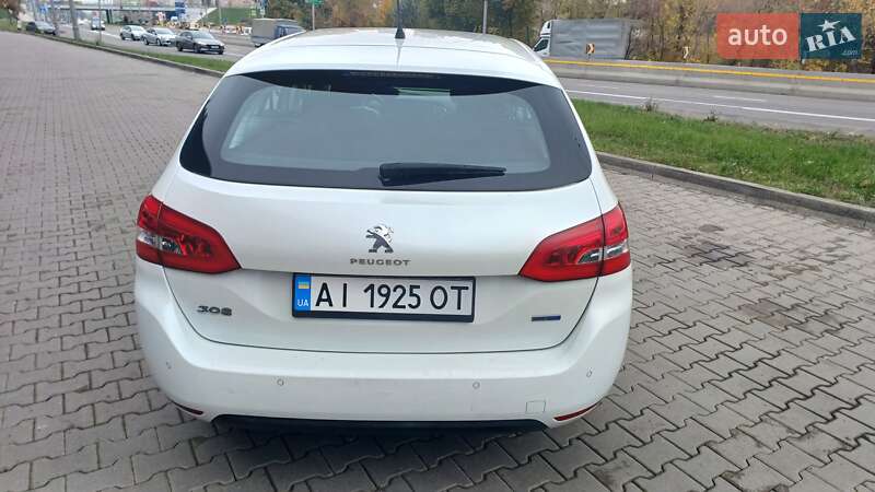 Універсал Peugeot 308 2016 в Києві фото 6 Універсал Peugeot 308 2016 в Києві