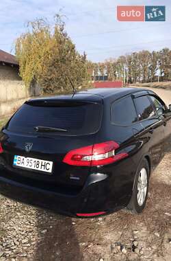 Универсал Peugeot 308 2015 в 