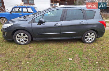Универсал Peugeot 308 2010 в 