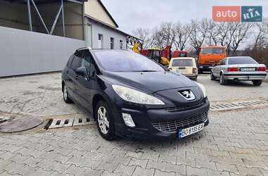 Універсал Peugeot 308 2010 в Тернополі