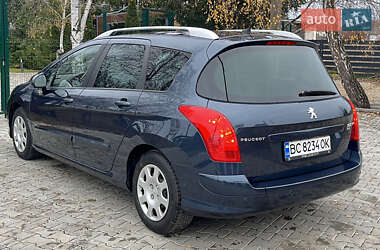 Хэтчбек Peugeot 308 2012 в Стрые