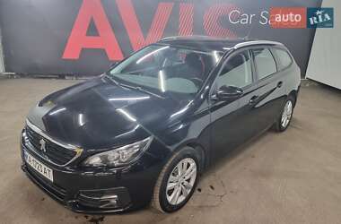 Универсал Peugeot 308 2020 в Киеве