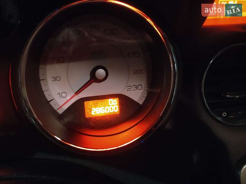 Універсал Peugeot 308 2009 в Луцьку