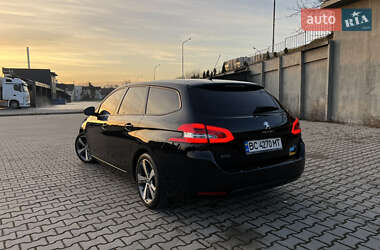 Универсал Peugeot 308 2014 в Дрогобыче