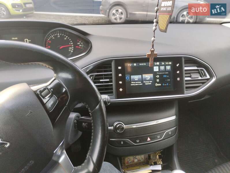 Универсал Peugeot 308 2014 в Ивано-Франковске фото 9 Универсал Peugeot 308 2014 в Ивано-Франковске