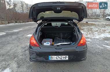 Хэтчбек Peugeot 308 2008 в Горишних Плавнях