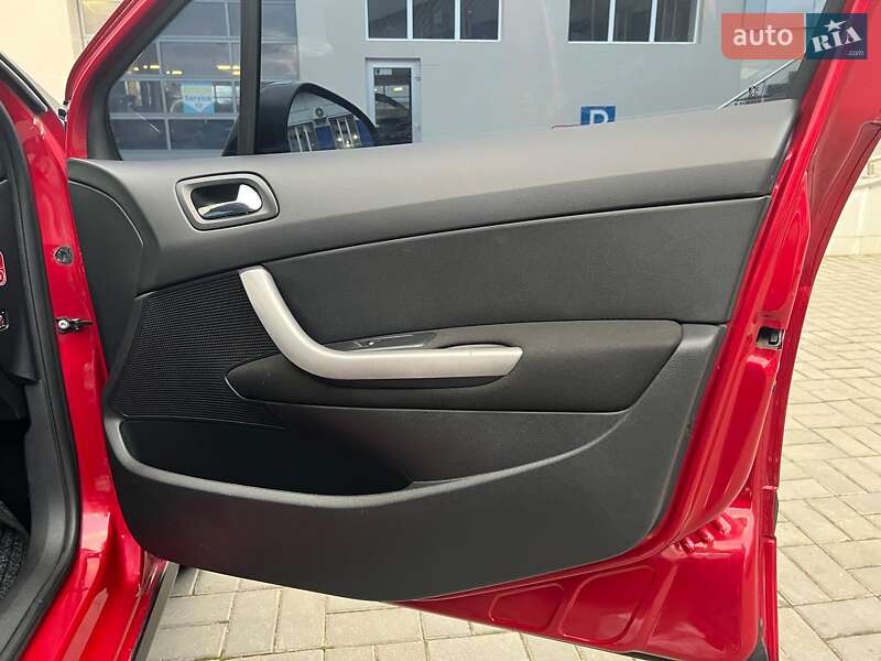 Хэтчбек Peugeot 308 2010 в Одессе