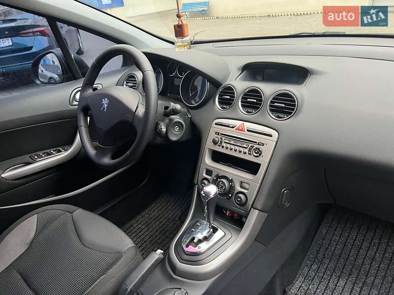 Хэтчбек Peugeot 308 2010 в Одессе