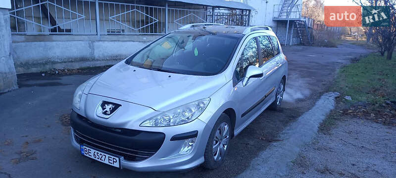 Универсал Peugeot 308 2009 в Николаеве