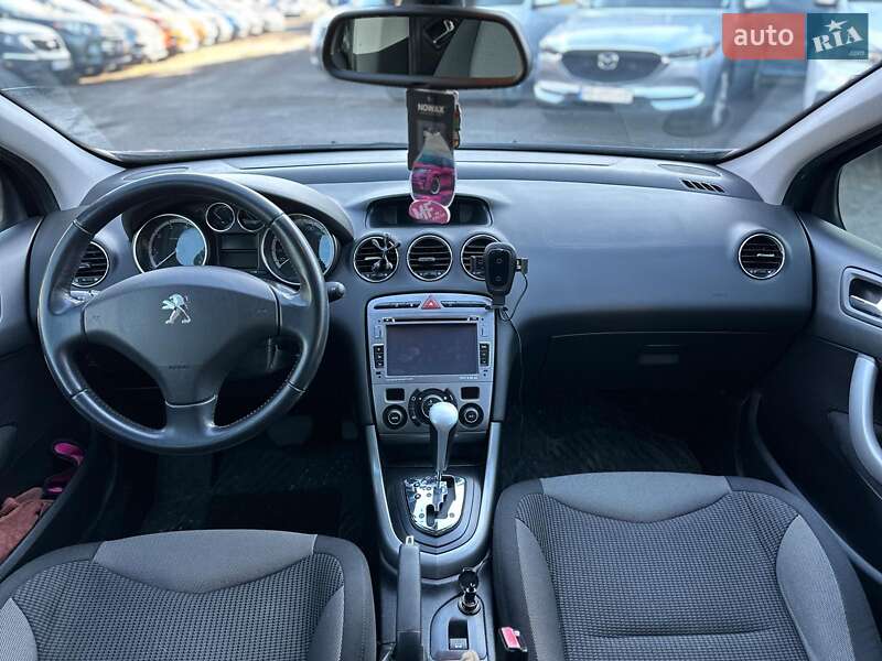 Хетчбек Peugeot 308 2011 в Вінниці
