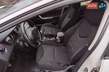 Универсал Peugeot 308 2011 в 