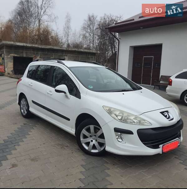 Peugeot 308 2011