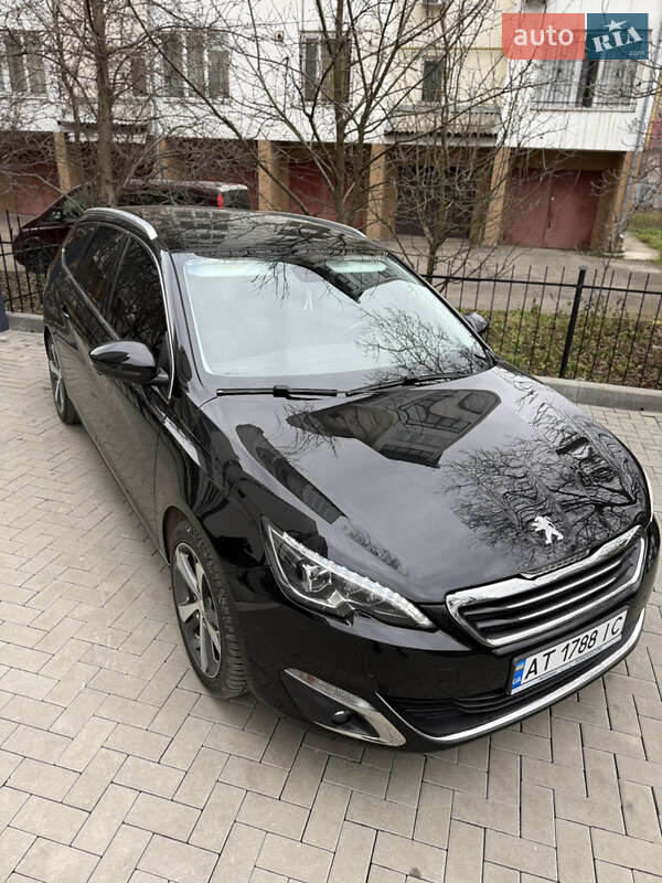 Peugeot 308 2016