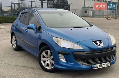 Хетчбек Peugeot 308 2008 в Дніпрі