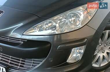 Универсал Peugeot 308 2009 в Бориславе