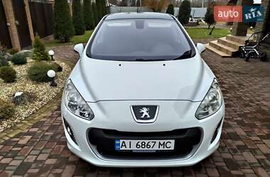 Хетчбек Peugeot 308 2012 в Охтирці