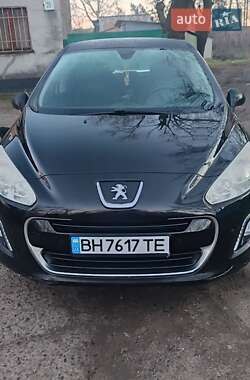 Хетчбек Peugeot 308 2011 в Білгороді-Дністровському