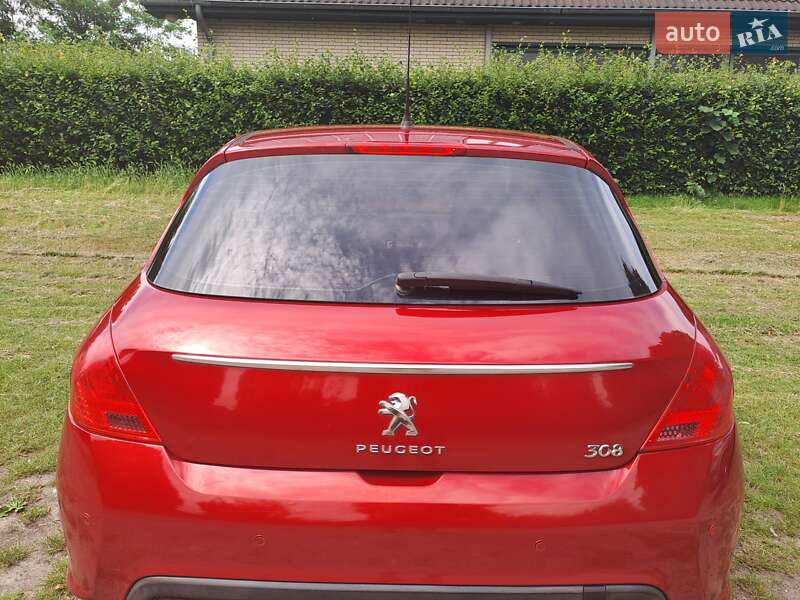 Хэтчбек Peugeot 308 2011 в Киеве фото 6 Хэтчбек Peugeot 308 2011 в Киеве
