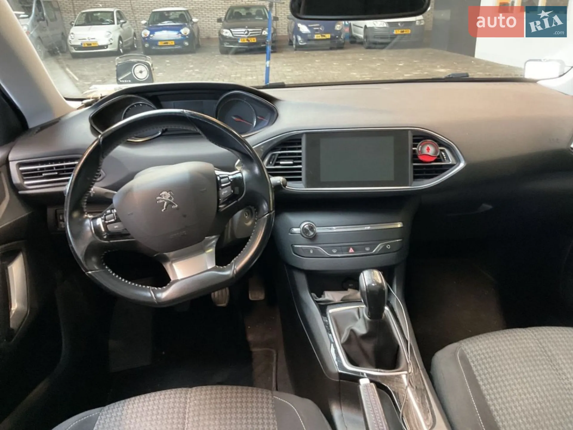 2017 Peugeot 308 - мініатюра 17