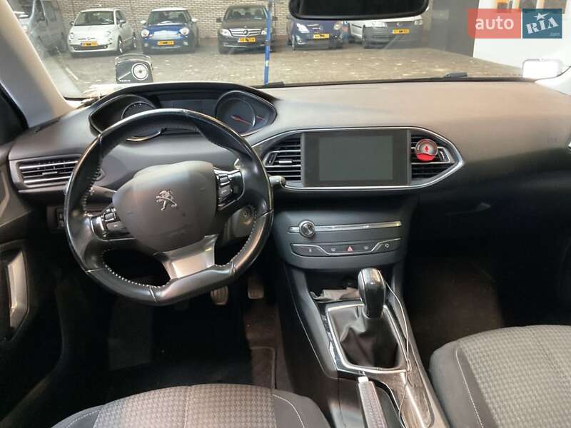 Універсал Peugeot 308 2017 в Шептицькому