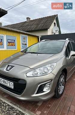 Універсал Peugeot 308 2011 в Бережанах