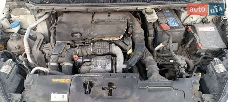 Універсал Peugeot 308 2014 в Києві