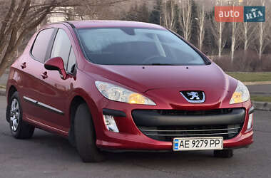 Хетчбек Peugeot 308 2010 в Кривому Розі