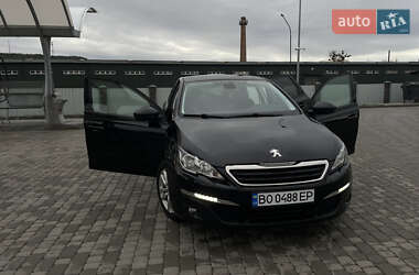 Універсал Peugeot 308 2015 в Бережанах