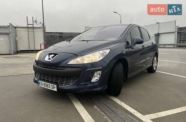 Хэтчбек Peugeot 308 2007 в Киеве