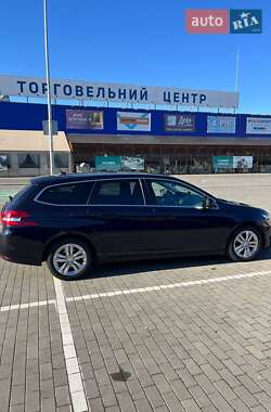 Універсал Peugeot 308 2014 в Калуші