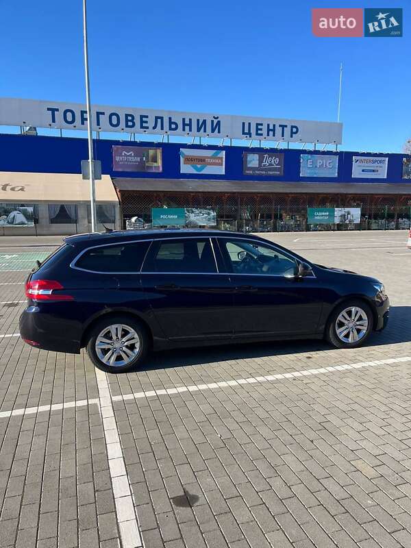 Універсал Peugeot 308 2014 в Калуші