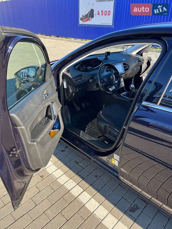 Універсал Peugeot 308 2014 в Калуші