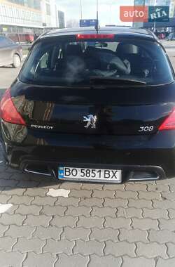 Хетчбек Peugeot 308 2010 в Калуші