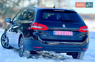 Універсал Peugeot 308 2016 в Трускавці