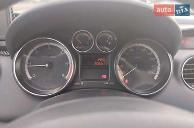 Универсал Peugeot 308 2011 в 